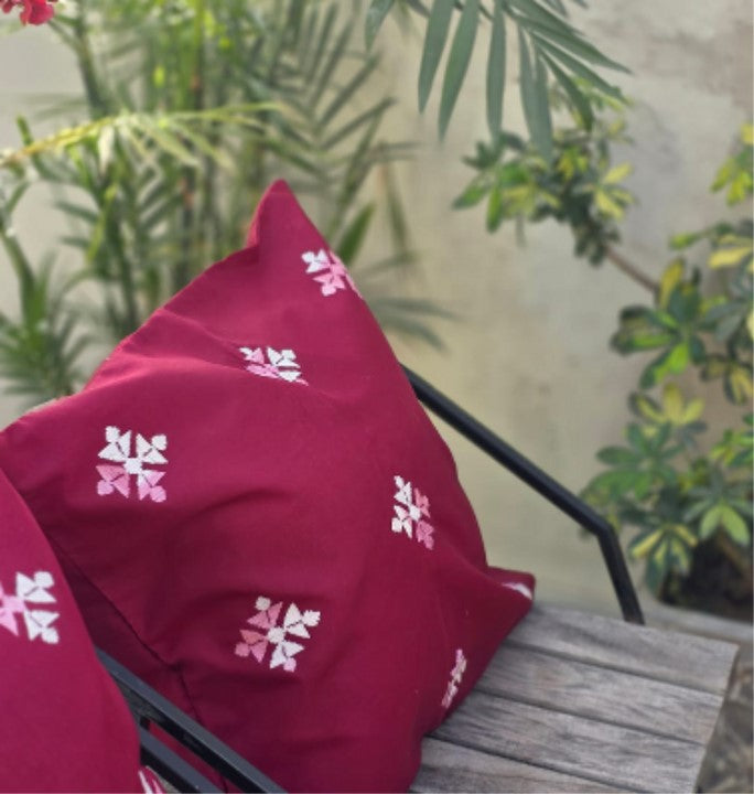 Star Embroidered Magenta Cushion
