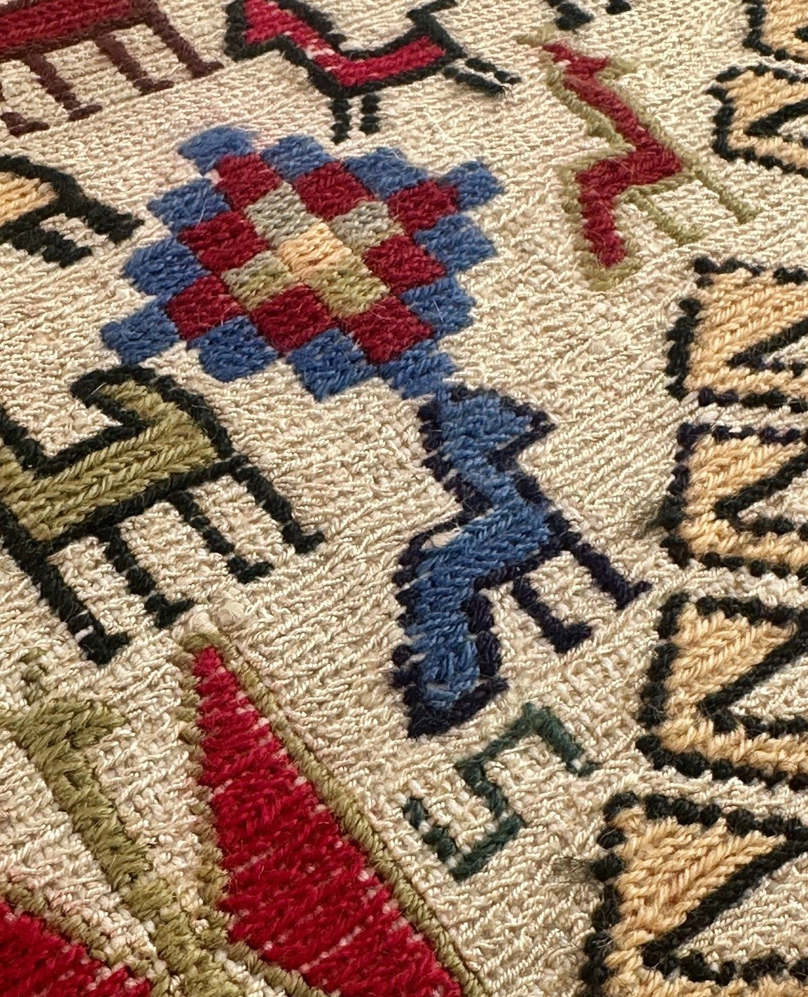 Persian Shiraz Zoomorphic Kilim